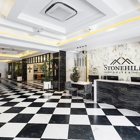 Stonehill Suites Bacolod Exterior photo